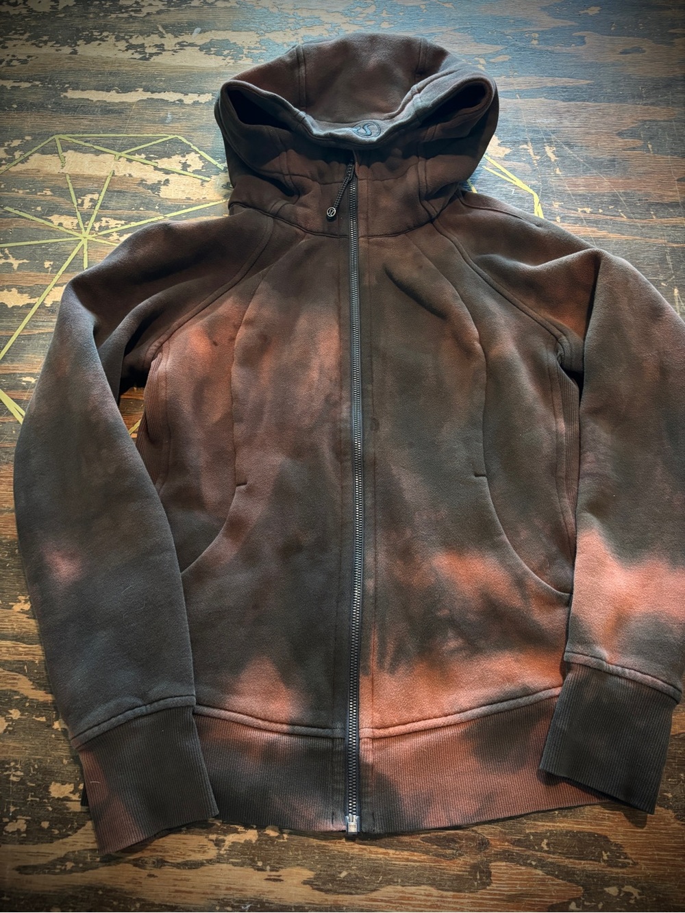 Lululemon dyed scuba hoodie 8